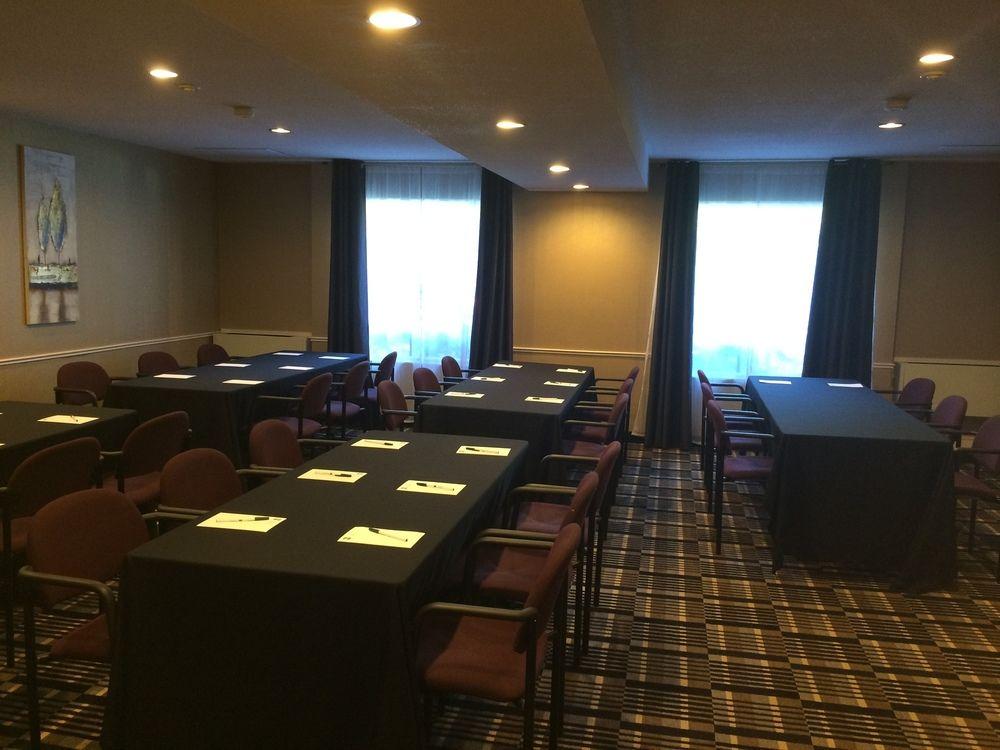 Doubletree By Hilton St. John'S Harbourview Hotel Екстериор снимка
