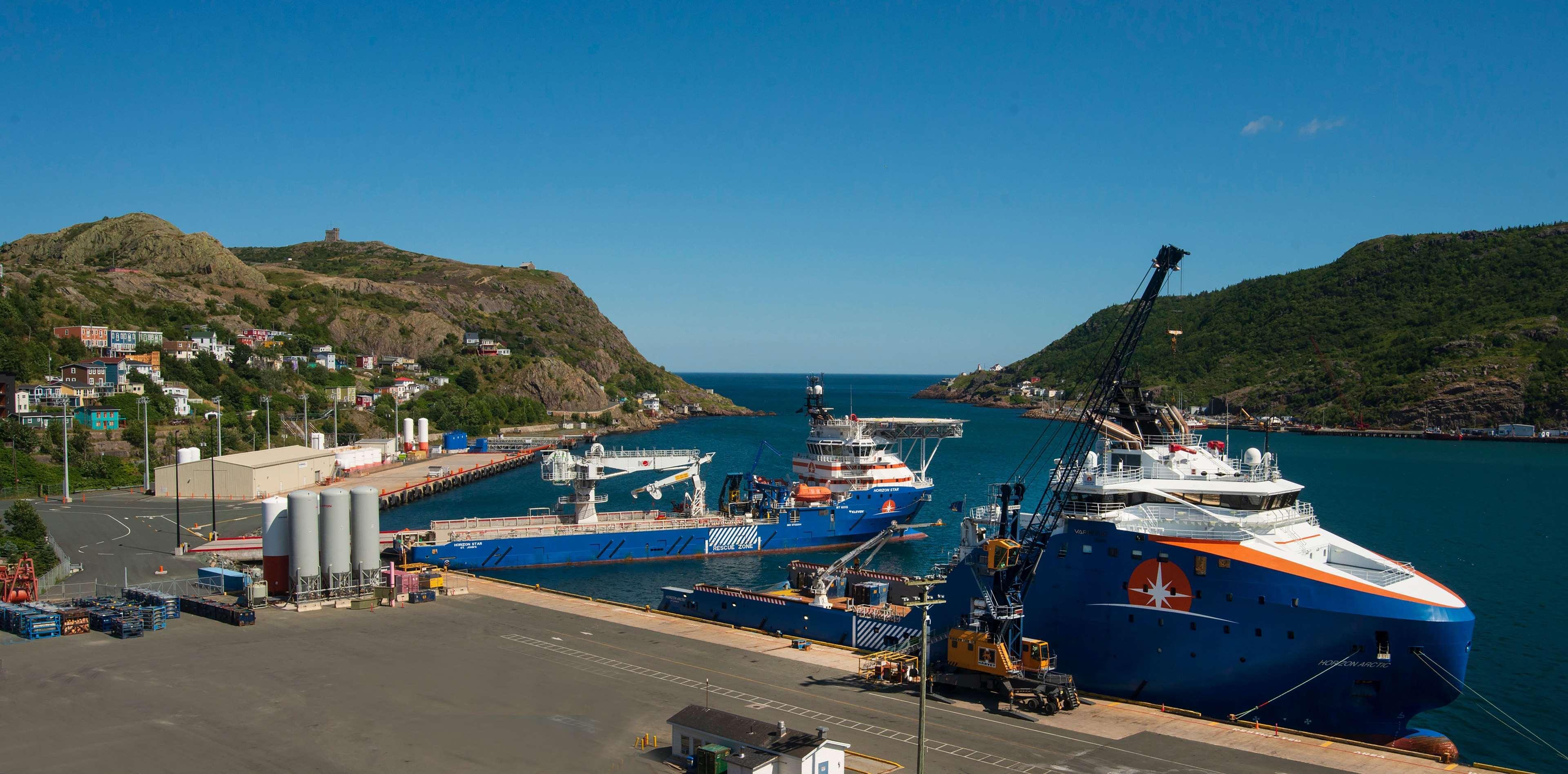 Doubletree By Hilton St. John'S Harbourview Hotel Екстериор снимка