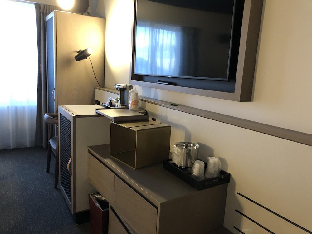 Doubletree By Hilton St. John'S Harbourview Hotel Екстериор снимка