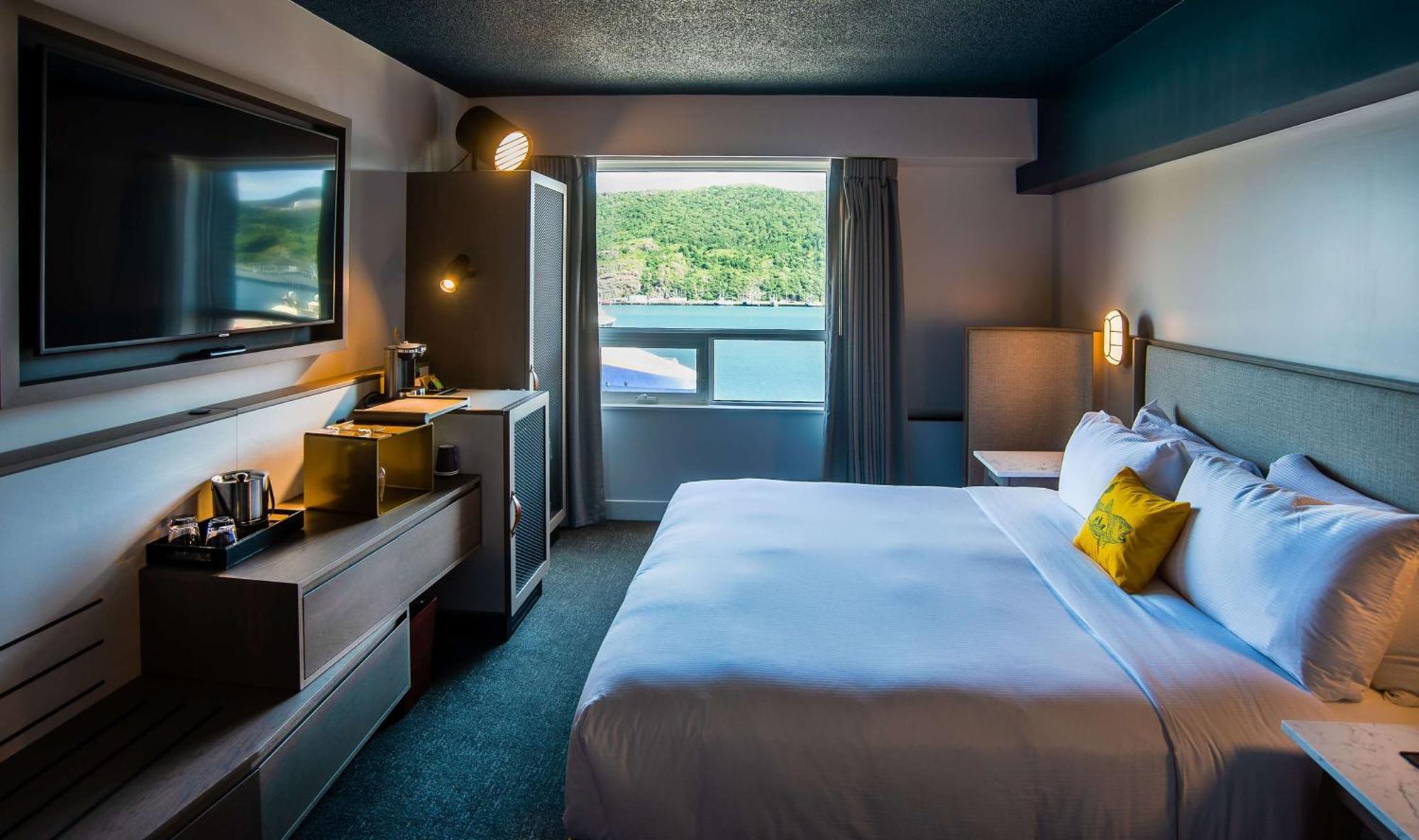 Doubletree By Hilton St. John'S Harbourview Hotel Екстериор снимка