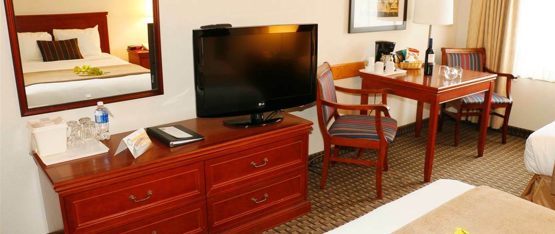 Doubletree By Hilton St. John'S Harbourview Hotel Екстериор снимка